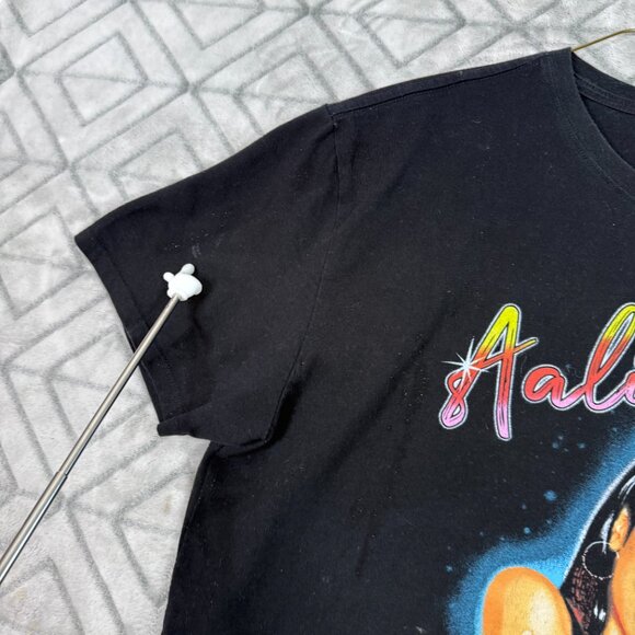Aaliyah T shirt Vintage retro Spray paint style black - Picture 2 of 11